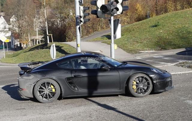 包含保时捷718gt4大概多少钱的词条 包含保时捷718gt4大概多少钱的词条
